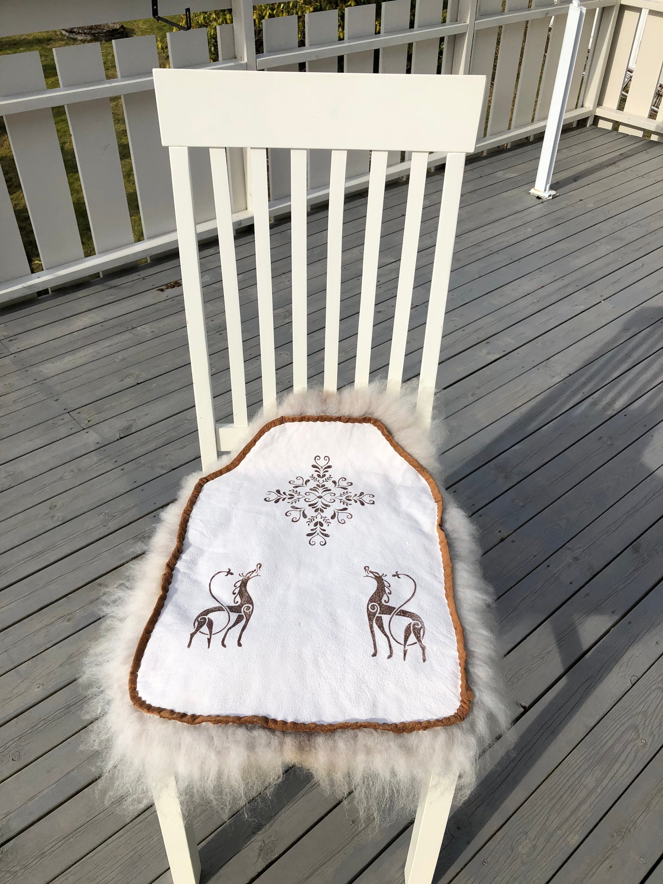 Sheepskin seat cover handmade sheep skin chair pad decorative pelt with
