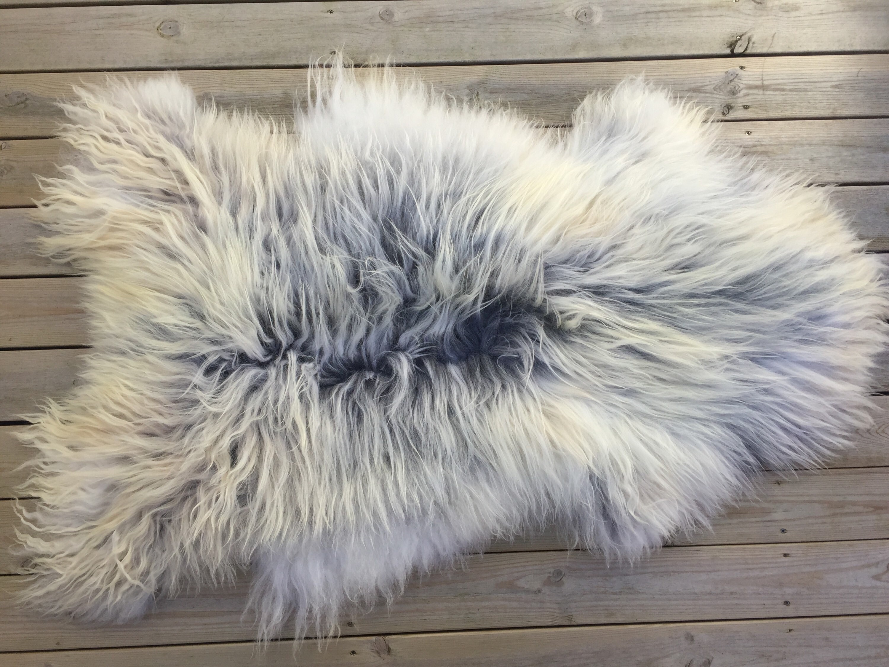 Decorative Sheepskin rug supersoft rugged throw from Norwegian norse