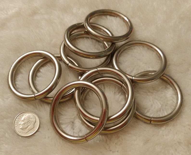 10 heavy steel rings 1.5 inch diameter shiney pristine