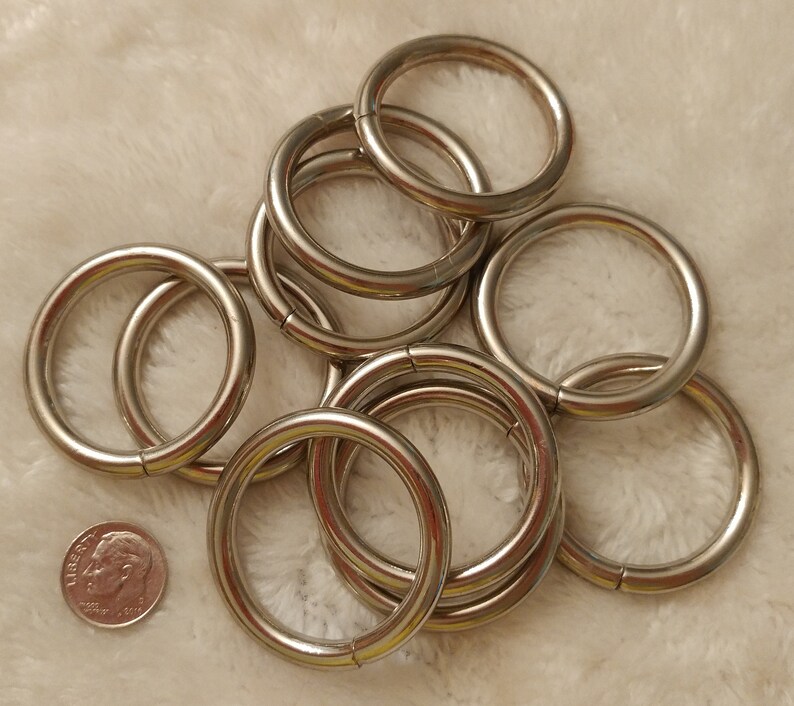 10 heavy steel rings 1.5 inch diameter shiney pristine