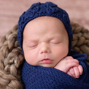 Newborn Wrap and Bonnet Photo Prop Set, Knit Navy Blue Swaddle Wrap, Baby Photography Prop Outfit