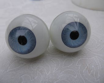 20mm Acrylic Round Doll Eyes in Blue