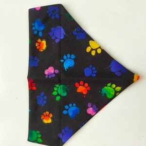 1 x  Large  Dog Bandana in Paw Fabric
