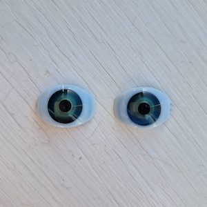 16mm EYO Green Acrylic Oval Doll Eyes Flat Backed