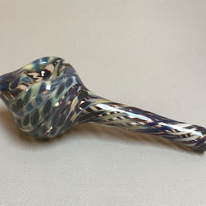 Glass Tobacco Pipe - Eta Waves - Bulbous Spoon Pipe