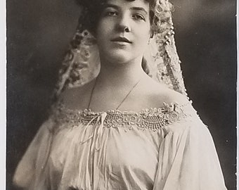 Sári Fedák Postcard RPPC Real Photo Hungarian Actress Prima Donna Opera Singer