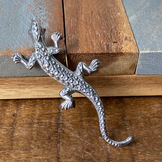 Vintage Small Silver Toned Salamander Gecko Brooch Pin Etsy