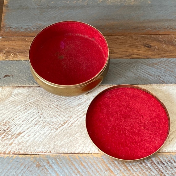 Vintage Polished Brass Red Velvet and Painted Sil… - image 6