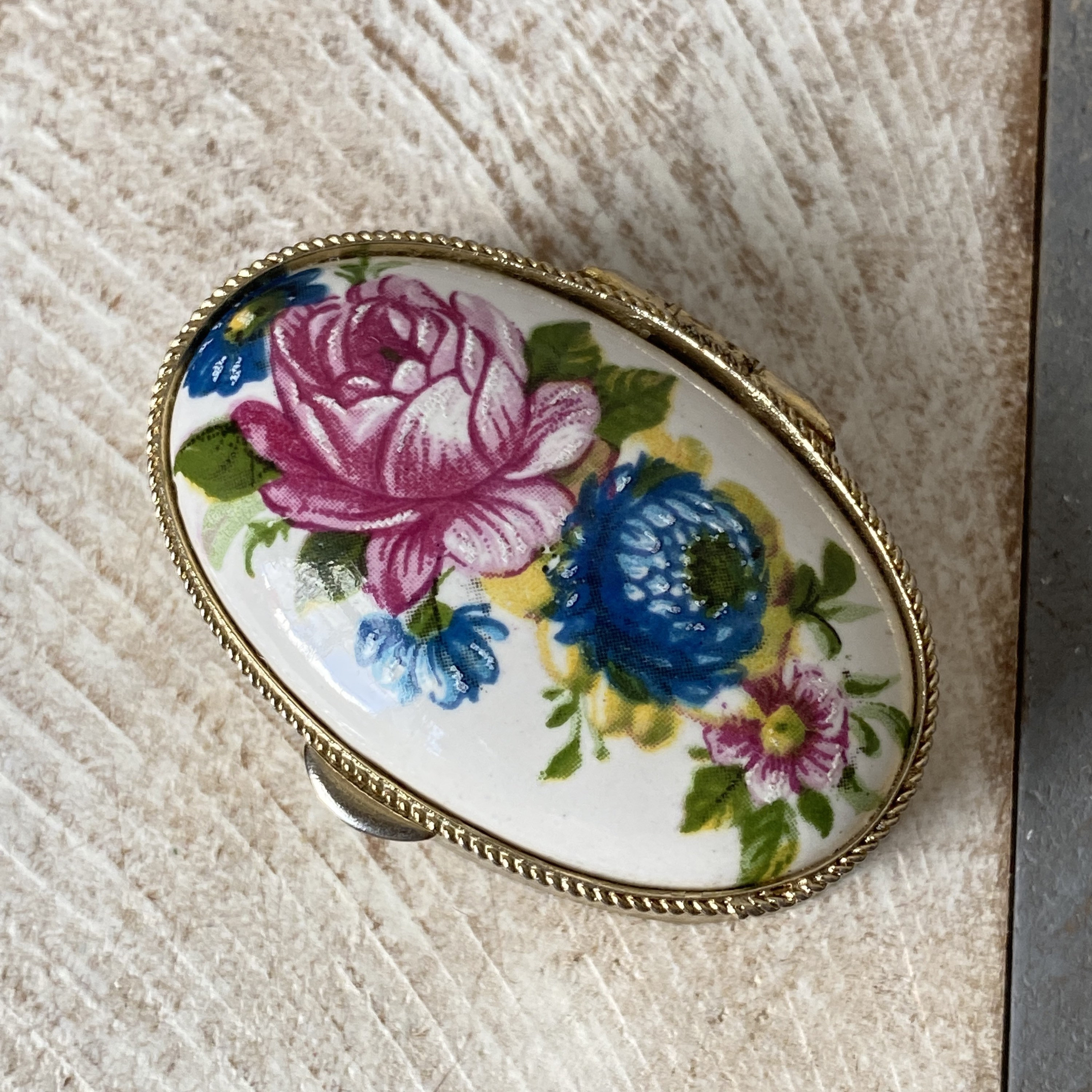 Vintage Silver Toned Painted Porcelain Pill Box Case Floral Motifs
