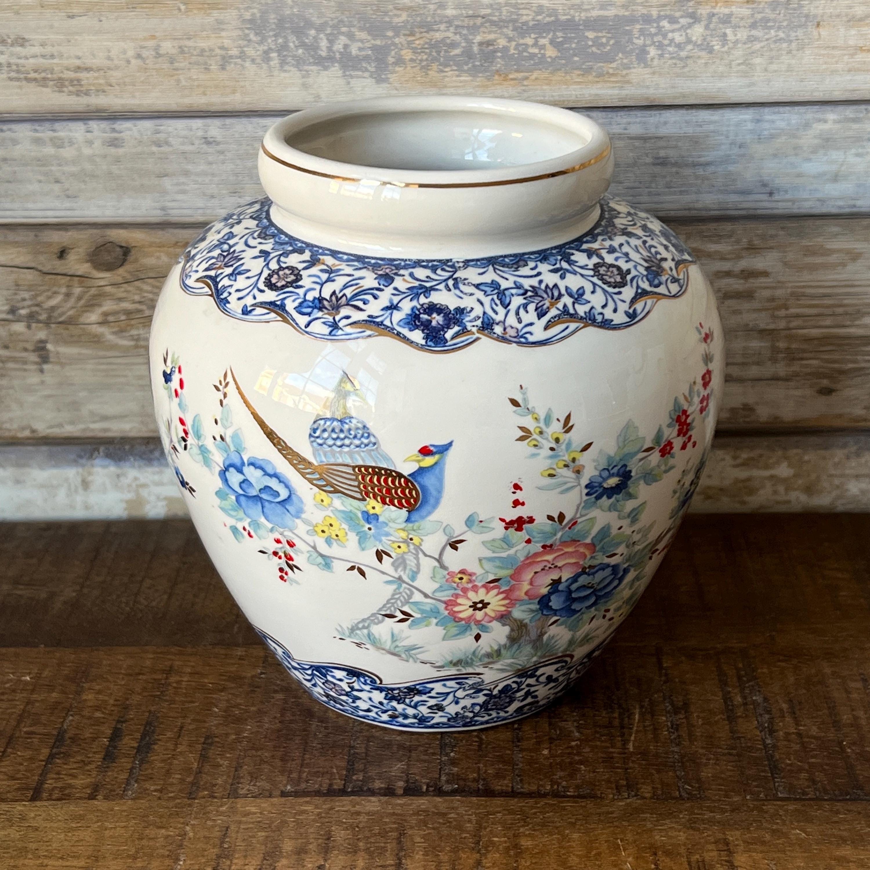 鶴と鳥の絵柄 陶器の花瓶 日本の鶴、鳥、花が描かれたヴィンテージのイタリア製磁器の花瓶