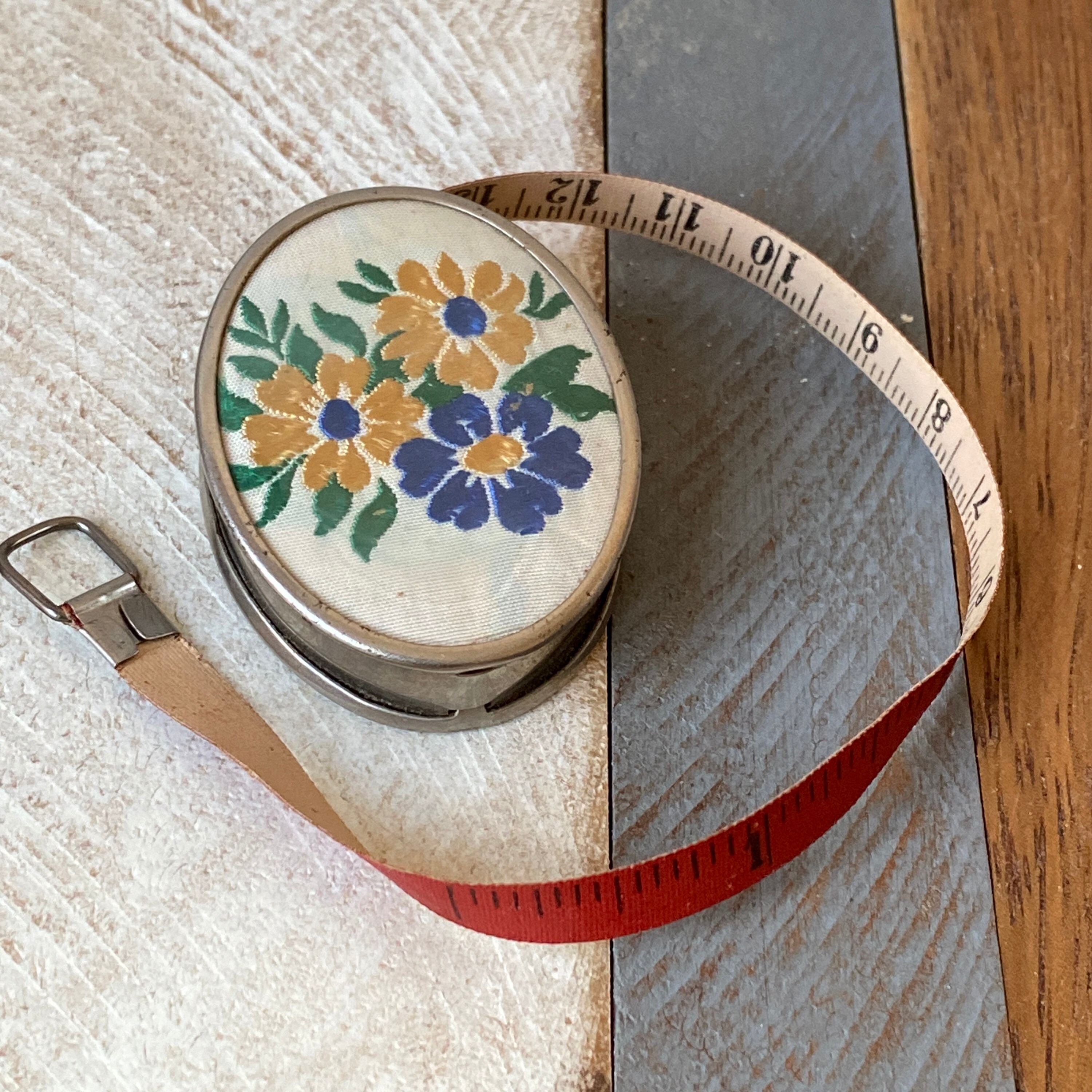 Vintage Small Measuring Tape Measure With Beautiful Embroidered Colour  Floral Scene 