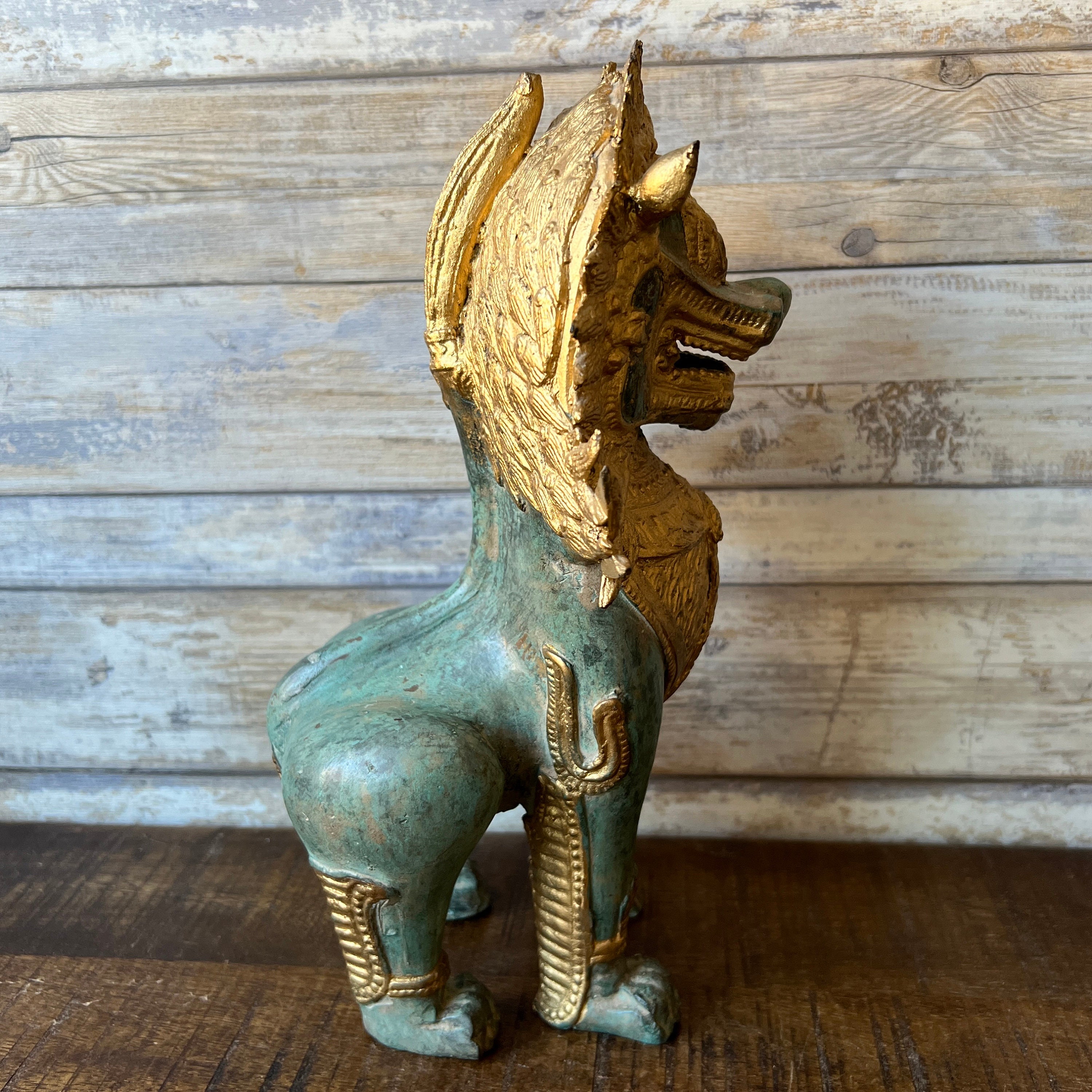 古代　木彫ベトナム　獅子置物　高さ19㎝　タサコサ　東上8-0610① Vintage Thai Siam Khmer Bronze Gilt Singha Imperial Lion Foo Dog
