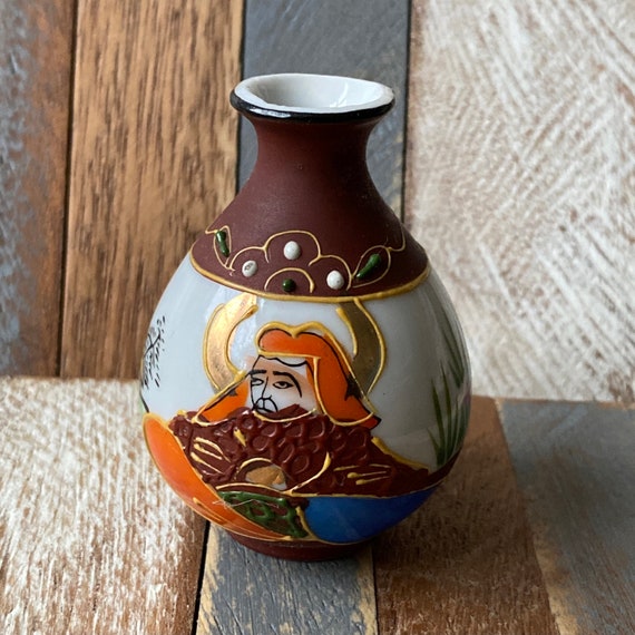 Vintage Japanese Miniature Porcelain Vase With Samurai
