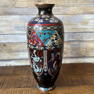 Antique Chinese Meiji Period Cloisonné Medium Size Vase Dragons Hoho Birds Floral and Geometric Motifs