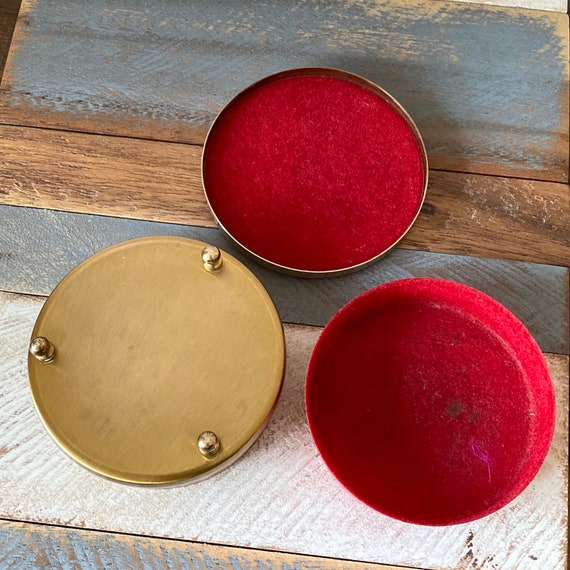 Vintage Polished Brass Red Velvet and Painted Sil… - image 7