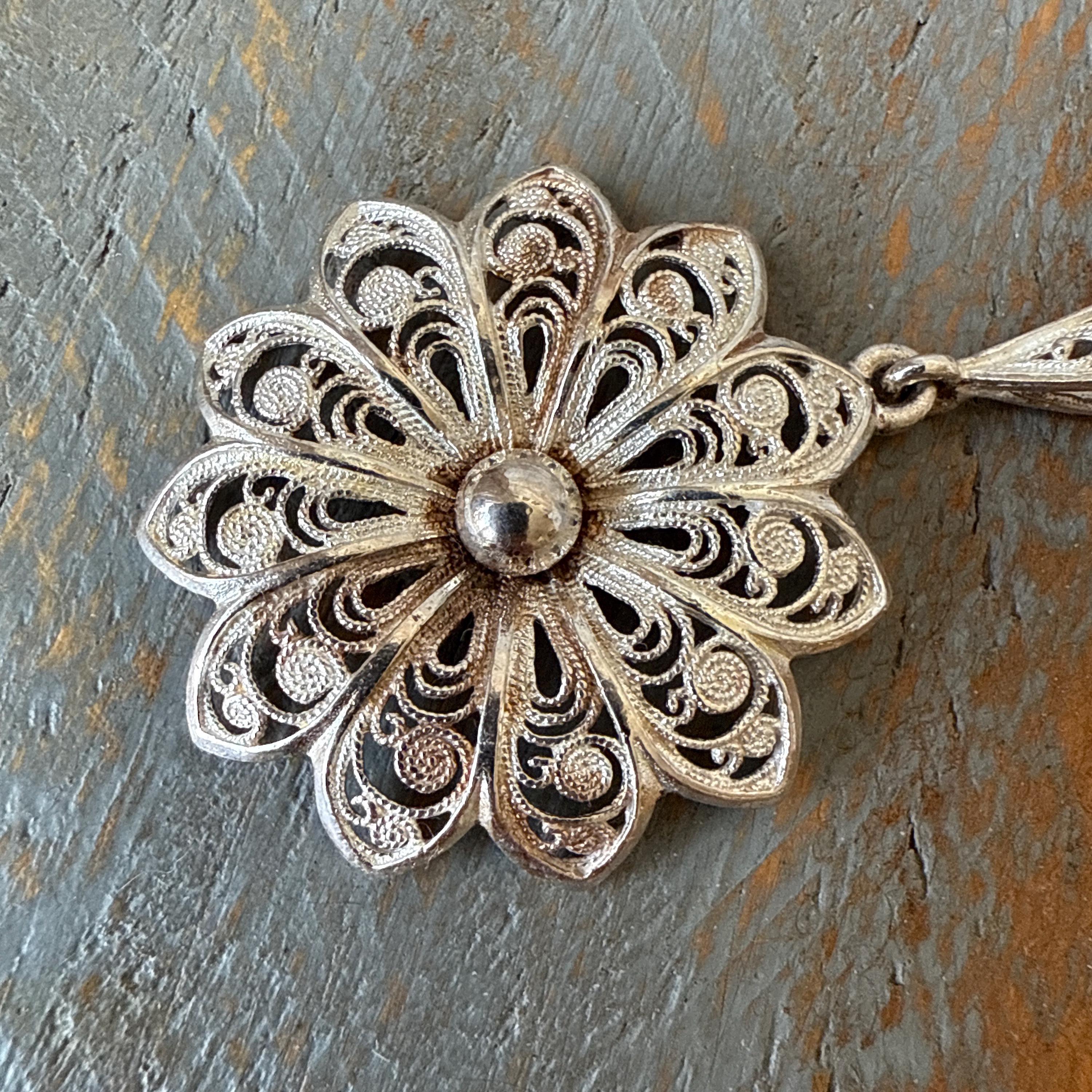Vintage Sterling Silver Long Chain Necklace With Filigree Flower ...