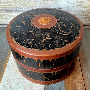 Antique Burmese Carved Wooden Betel Box: Red & Black Floral Kun It