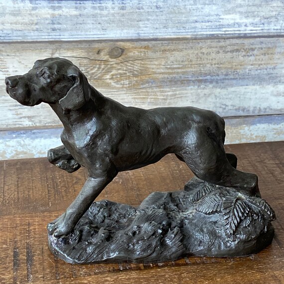 Bronze top labrador figurines