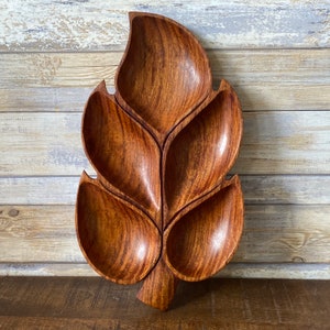 Vintage Hand Carved Wooden Leaf Wall Hanging Decor Serving Plate