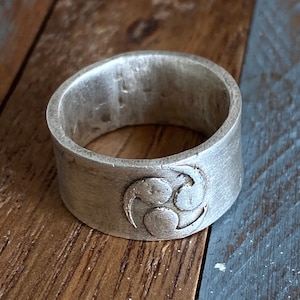 Handcrafted Nordic Chunky Artisan Tribal Symbols Band Ring in Matte Mens size 9/R