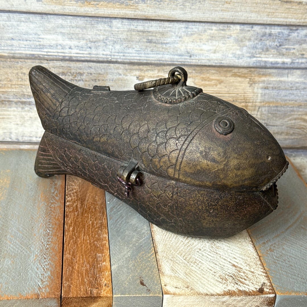 Saucière en forme de poisson Sarreguemines France Vintage