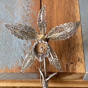 Antique High Grade Silver Filigree Orchid Flower Brooch Pin