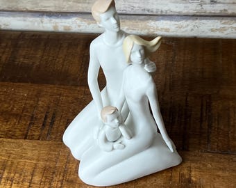 Vintage Bisque Porcelain Decorative Family of Three Figurine Ornament Mint Condition