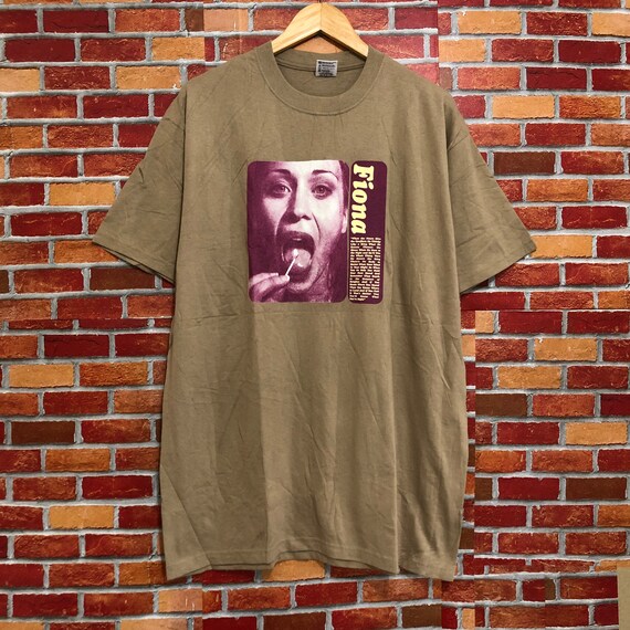 Vintage 90s Fiona Apple When the Pawn T 