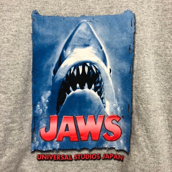 ★送料・関税込★CALIPHASH x UNIVERSAL★JAWS Dressed TEE★ Paws Jaws Cat Fun Pet Lover Kitten Kitty Katze Weiße Hai