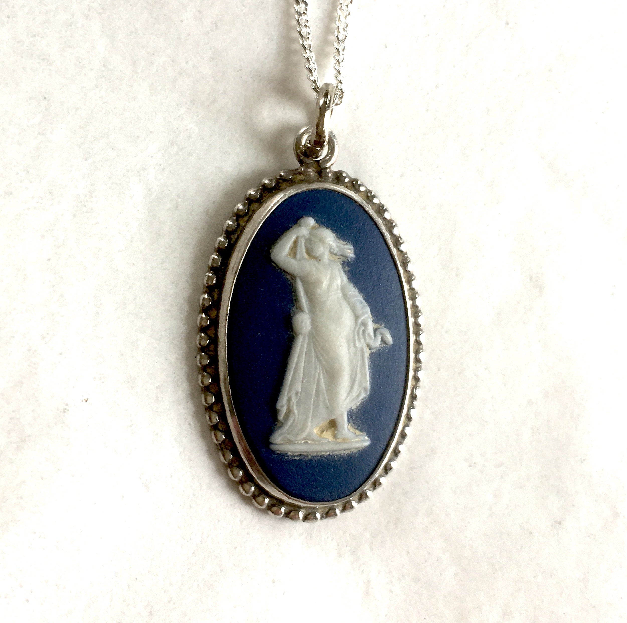 Wedgwood Oval Cameo Pendant Necklace 