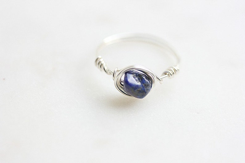 Blue ring September Birthstone Ring Delicate ring Wire wrapped ring Wire wrap Lapis Lazuli Crystal bead ring Blue gemstone ring