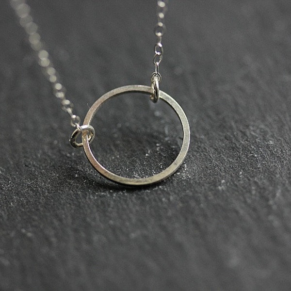 Good Karma Necklace - Silver open circle  necklace - Circle Necklace  - Eternity necklace - Yoga jewelry - Round Necklace - Simple Necklace