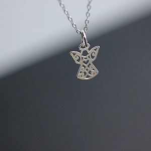 Angel necklace, Sterling Silver Angel necklace,  Angel charm necklace, Celestial jewelry, Communion gift, Gift for her, Little girl necklace