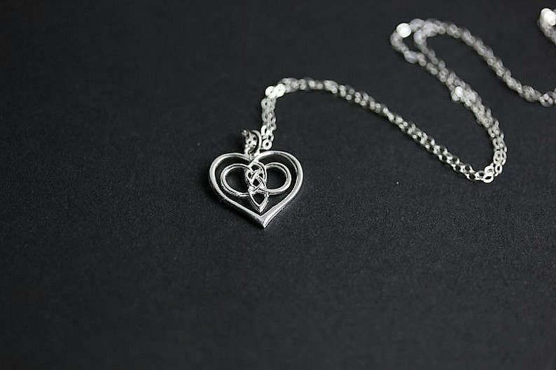 Entwined Infinity Heart Necklace, Heart Necklace, Infinity Jewelry, Heart necklace, Infinity Jewellry, Gift for her image 4