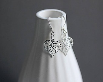 Dangle Leaf Earrings, Filigree Heart Leaf Earrings, Leaf Jewelry, Minimalist Jewelry, Floral Earrings, Heart Dangle, Heart shape Earrings