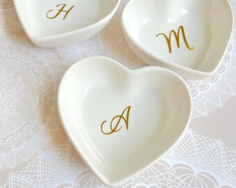 Ring Dish Personalized Mrs Ring Dish, Monogram Heart Jewelry Dish Bride To Be, Engagement Ring Holder Trinket Dish for Bride, Wedding Favor