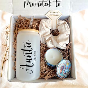 Personalized Pregnancy Announcement to Auntie Gift Idea, Promoted To Aunt Gift for Baby Announcement, Birthday Gift Box for Auntie