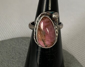 Rhodonite and Sterling Silver Ring size 5