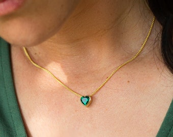 Emerald Necklace, Heart Gemstone Necklace, May Birthstone, Anniversary Solid Gold Necklace, Dainty Emerald Choker, 14K Green Pendant