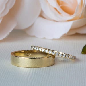 Wedding Bands Set, His & Hers Wedding Bands, Wedding Bands Set Yellow Gold, 18K Wedding Band Set, Wedding Ring Set His and Her image 9