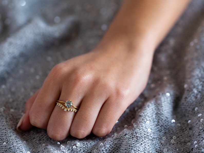 Antique Wedding Band, Milgrain Wedding Ring, Curved Wedding Ring, V Diamond Ring, 18K Diamond Band, Nesting Wedding Ring, Stacking Ring image 9