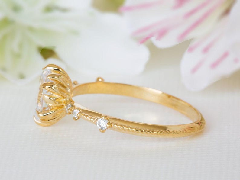Antiker Verlobungsring, Verlobungsring im edwardianischen Stil, Moissanit-Diamantring, Forever One Moissanitring, 14-karätiger Moissanitring, 18-karätiger Diamantring Bild 6