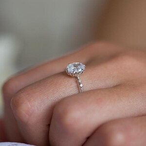 Antiker Verlobungsring, Verlobungsring im edwardianischen Stil, Moissanit-Diamantring, Forever One Moissanitring, 14-karätiger Moissanitring, 18-karätiger Diamantring Bild 9