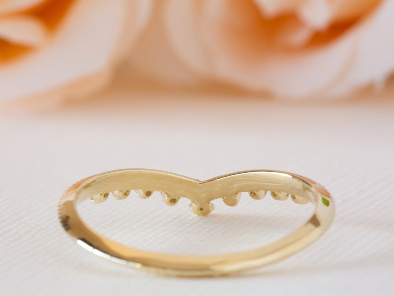 Antique Wedding Band, Milgrain Wedding Ring, Curved Wedding Ring, V Diamond Ring, 18K Diamond Band, Nesting Wedding Ring, Stacking Ring image 10