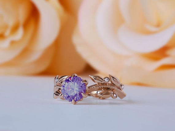 Amethyst Promise Ring, Amethyst Vintage Ring, Purple Wedding Ring, Amethyst Engagement Ring, Purple Promise Ring, Flower Amethyst Ring