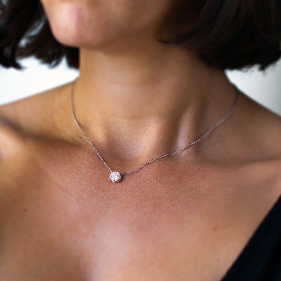 Minimalist Diamond Pendant Solitaire Diamond Necklace Round