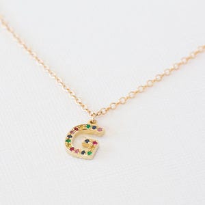 Bedelketting van 14 karaats goud, 14 karaats ketting met initialen, bedelketting met initialen, gepersonaliseerde 14 karaats ketting, 14 karaats letterketting, massief gouden bedelketting afbeelding 9