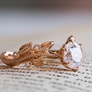 Einzigartiger Verlobungsring aus Roségold, viktorianischer Verlobungsring, Ring mit Diamantblättern und Moissanit, floraler Ring, 14 Karat, 18 Karat, Vintage-inspiriert
