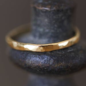 Unique Wedding Band, Hammered Wedding Ring, Hammered Wedding Band, Rustic Wedding Band, Hammered 14K Ring, Hammered Solid Gold Ring, 18K image 2