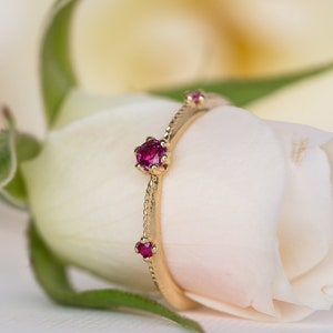 Ruby Gold Ring, Ruby Wedding Ring, Ruby Engagement Ring, Ruby Vintage Ring, Ruby 14K Ring, Ruby Wedding Band, 18K Ruby Ring, Floral Ring image 3